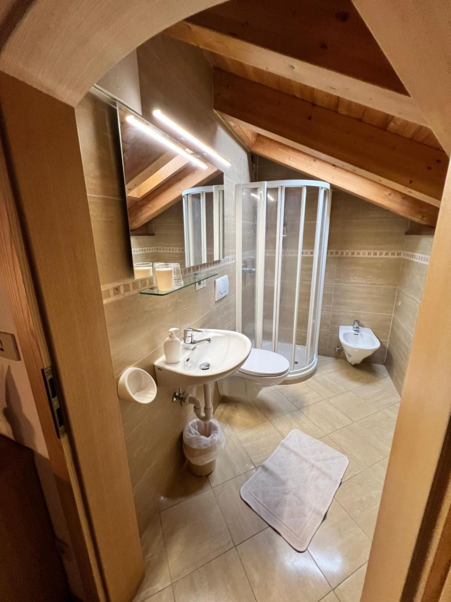 Garni Eden Bed And Breakfast Soraga Luaran gambar